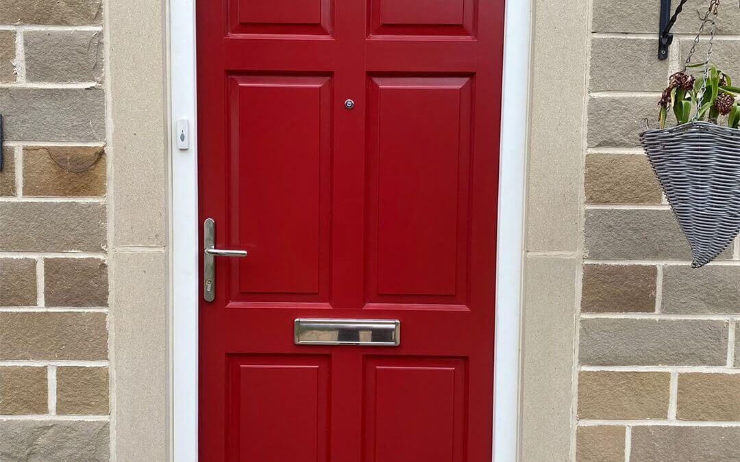 Black Door to Red (RAL 3011)