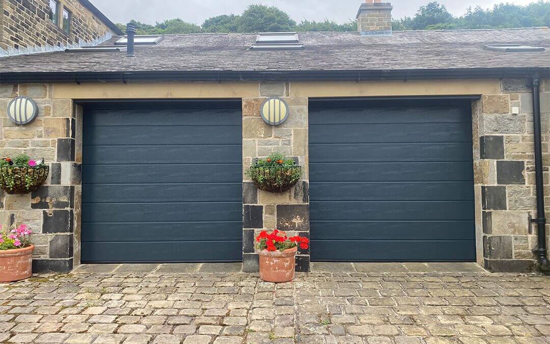 Faded Garage Door Respraying